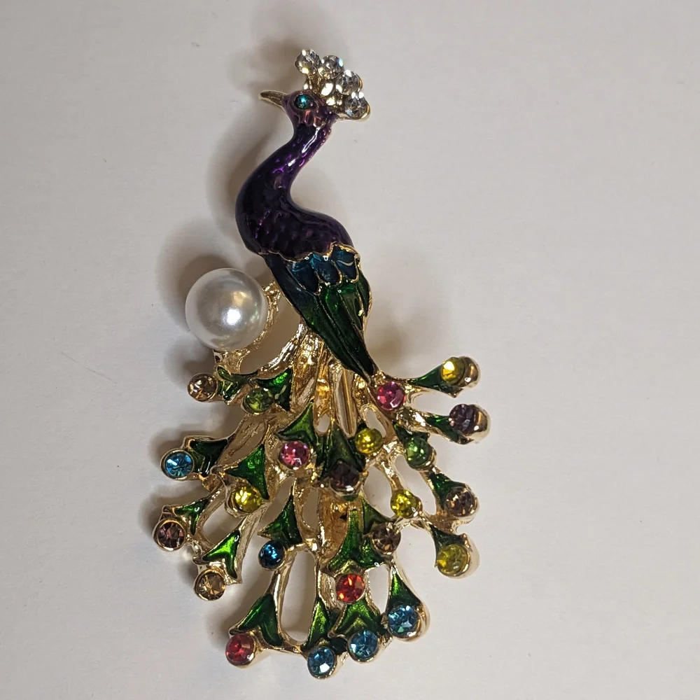 Vibrant Enamel Peacock Brooch Pin Gold Tone Rhinestone‎ & Faux Pearl 2.25